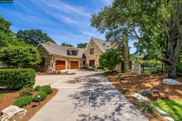 53 Hidden Oaks Dr., Lafayette, CA 94549