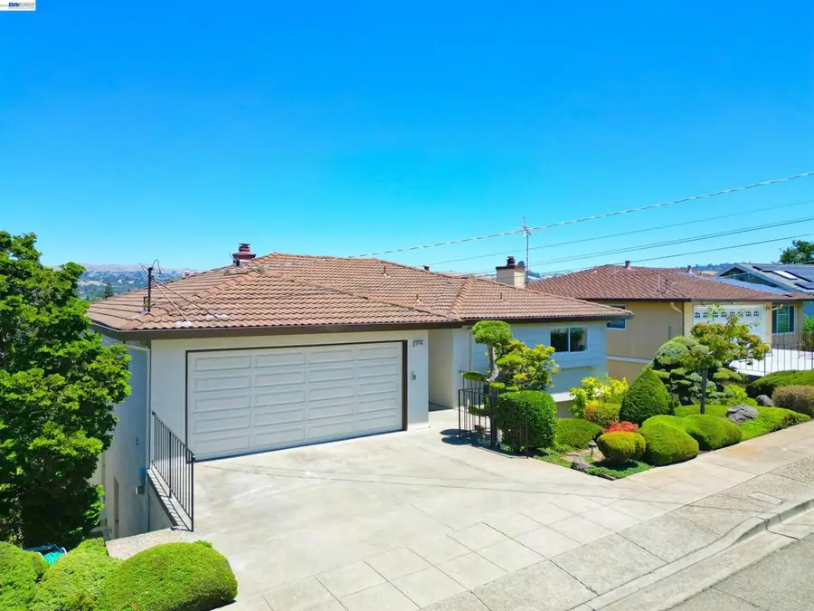 21714 Shadyspring Rd, Castro Valley, CA 94546 - #3