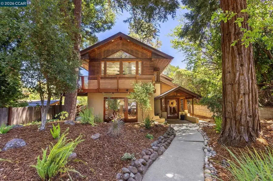 17460 Vineyard Rd, Castro Valley, CA 94546 - #2