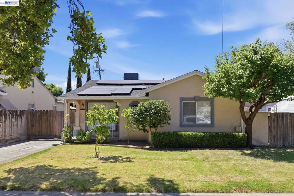 1330 W Park St, Stockton, CA 95203 - #1
