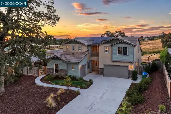1023 Bridger Dr, Rescue, CA 95672