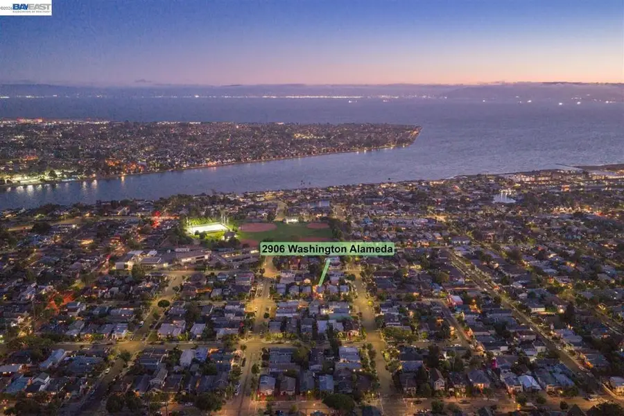 2906 Washington St, Alameda, CA 94501 - #3