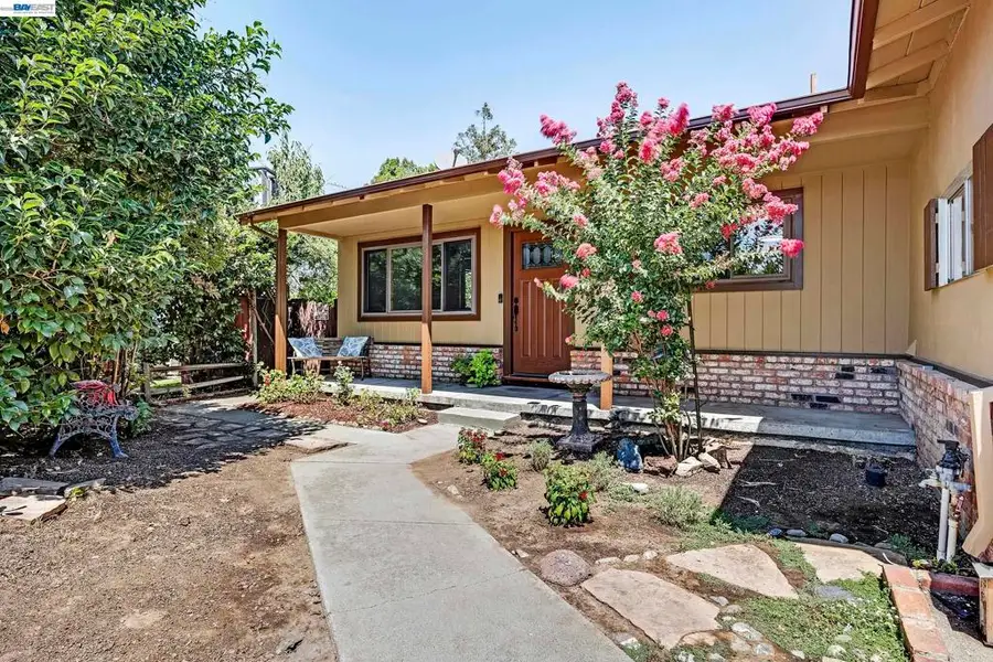 856 Adams Ave, Livermore, CA 94550 - #2