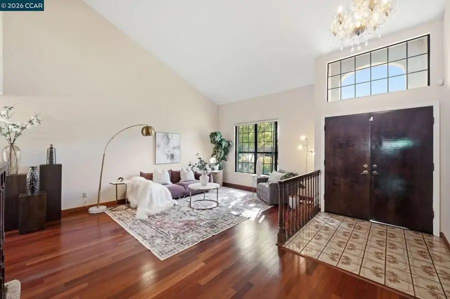 5017 Murchio Dr, Concord, CA 94521 - #2