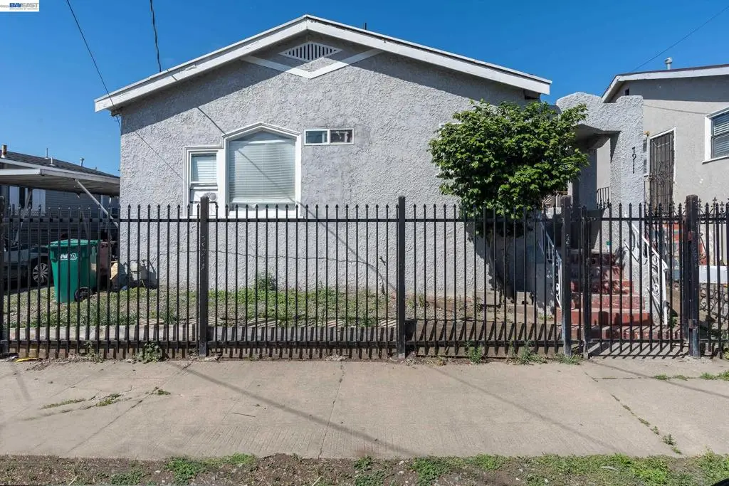 7911 Holly Street, Oakland, CA 94621 - #1