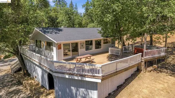 22148 Crystal Falls Dr. West, Sonora, CA 95370