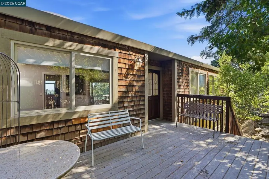132 Rudgear Dr, Walnut Creek, CA 94596 - #2