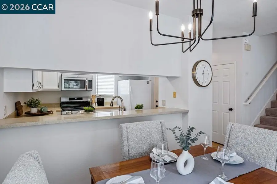 208 Commodore Dr, Richmond, CA 94804 - #3