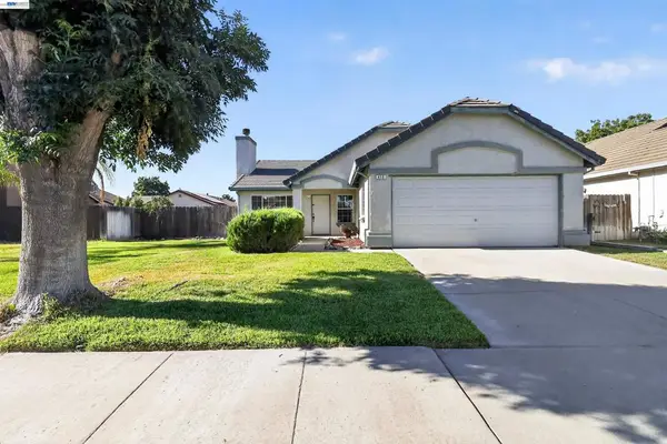412 Grousehedge Way, Newman, CA 95360