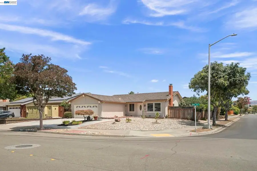 36294 Darvon St, Newark, CA 94560 - #3