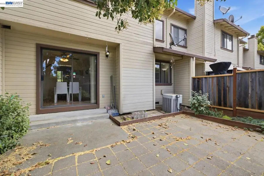 1701 Calais Ct, Hayward, CA 94541 - #3