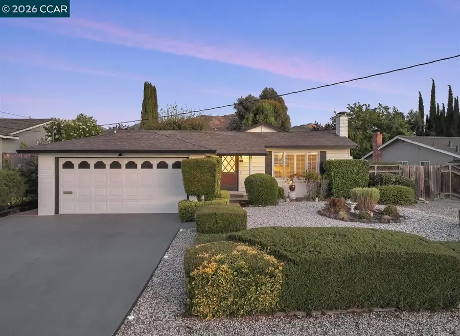 1327 Kansas Cir, Concord, CA 94521 - #3