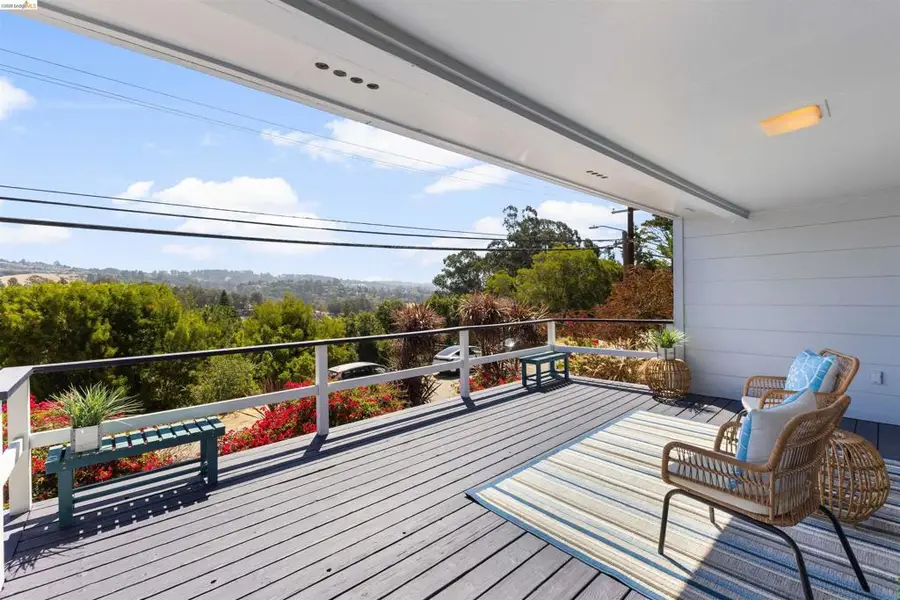 8019 Sterling Dr, Oakland, CA 94605 - #2