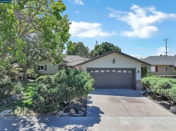 513 Gerard Dr, Lodi, CA 95242
