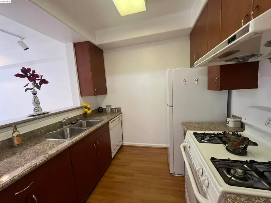 989 Franklin Street #506, Oakland, CA 94607 - #2