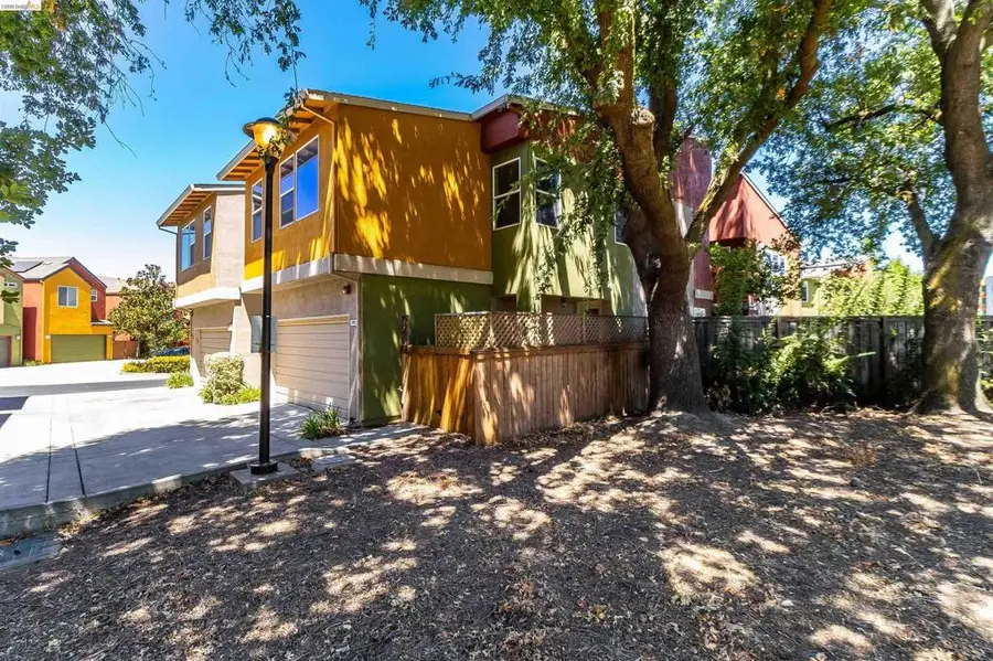 830 Brass Ct, West Sacramento, CA 95691 - #2
