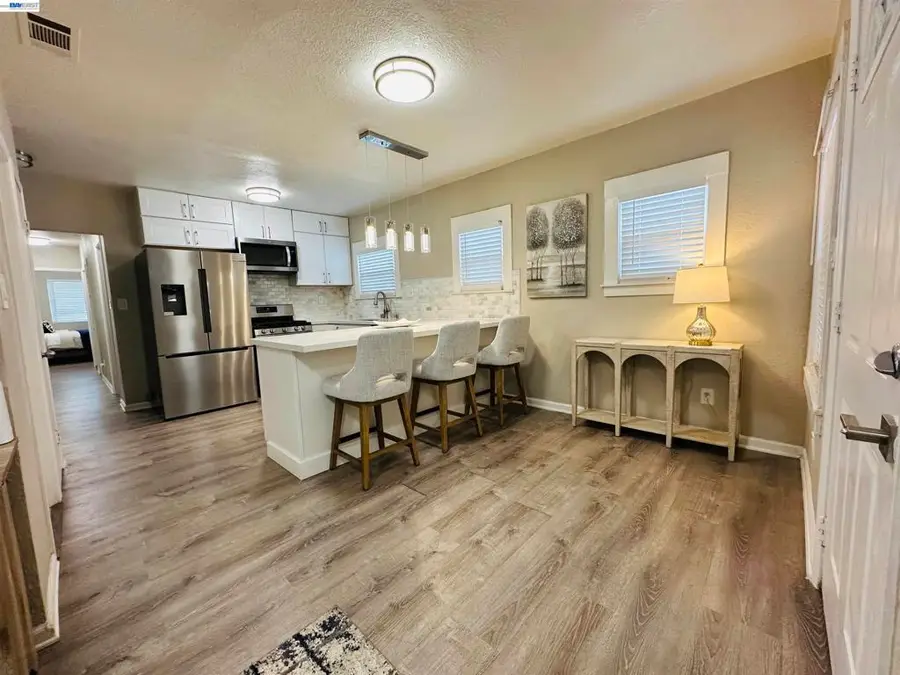 1249 88th Avenue, Oakland, CA 94621 - #2