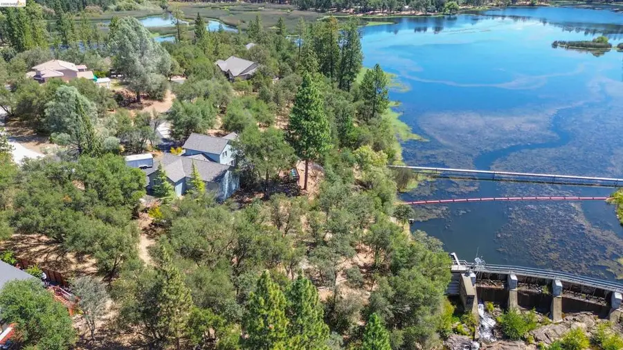 14545 Lake Vista Dr, Sonora, CA 95370 - #2