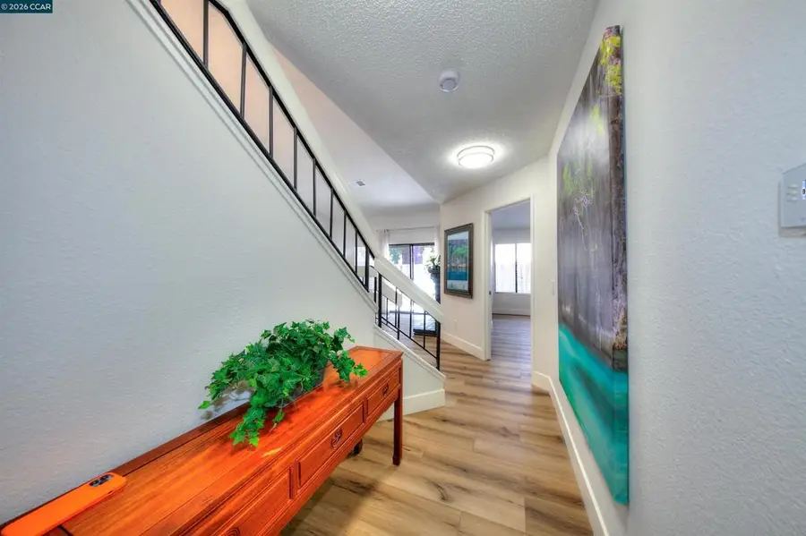 105 Coventry, Hercules, CA 94547 - #3