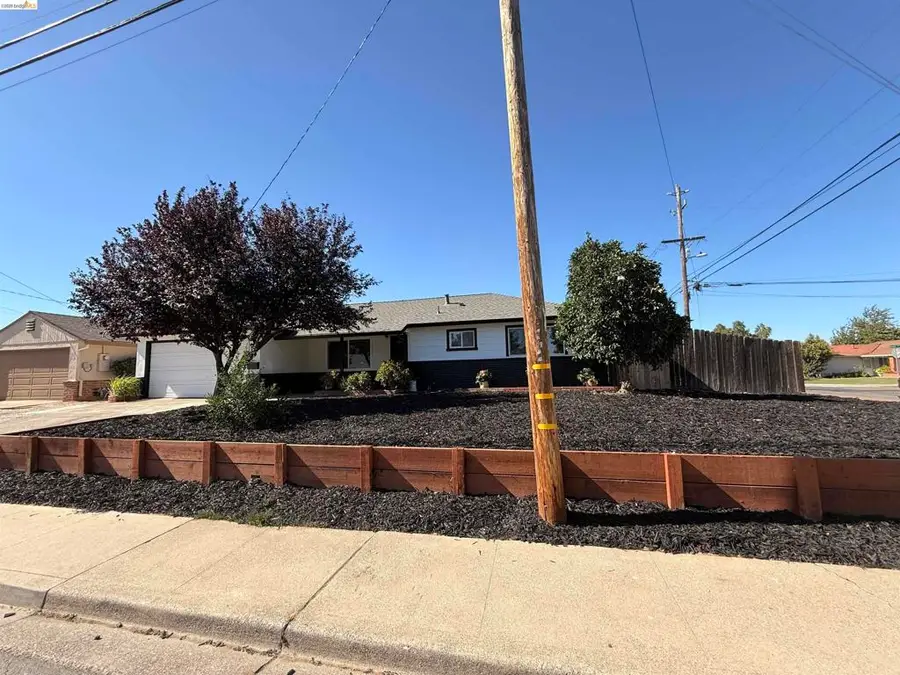 211 Bart Ave, Antioch, CA 94509 - #2