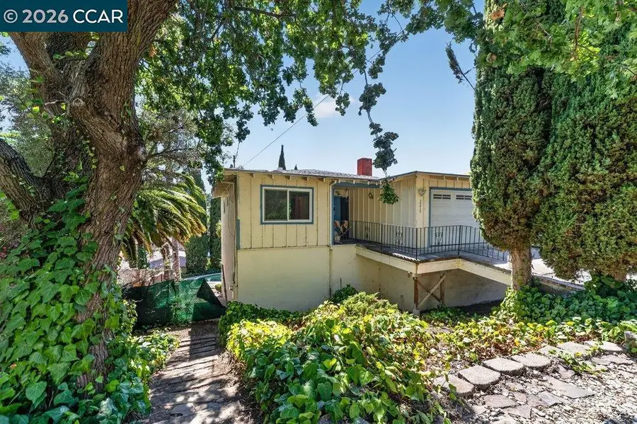 2210 Orange St, Martinez, CA 94553 - #2