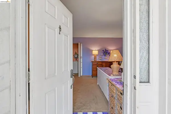 894 Lewelling Blvd #13, San Leandro, CA 94579
