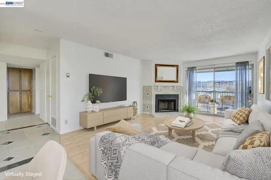 400 Davis #301, San Leandro, CA 94577 - #3