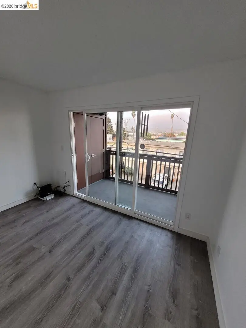 1532 Chanslor Ave, Richmond, CA 94801 - #3