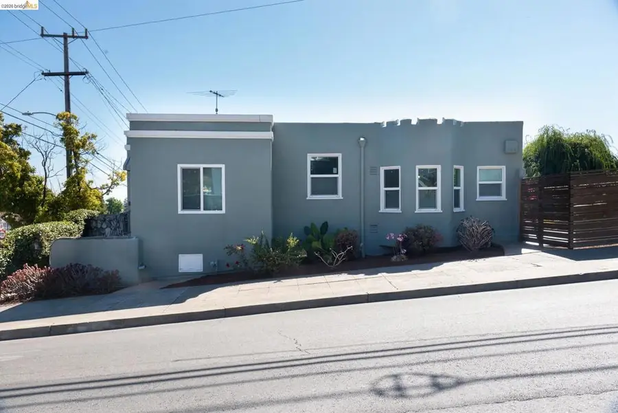2549 Monticello Av, Oakland, CA 94601 - #3