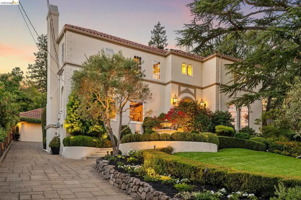 1300 Sunnyhills Rd, Oakland, CA 94610 - #1
