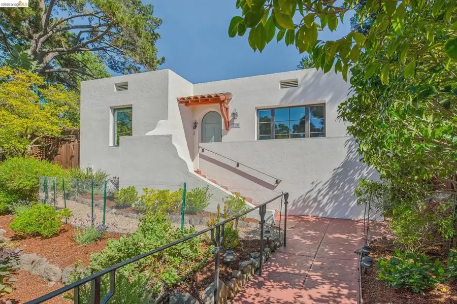 220 Moraga Ave, Piedmont, CA 94611 - #2