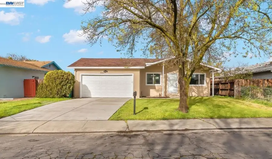 7025 Kermit Ln, Stockton, CA 95207 - #2