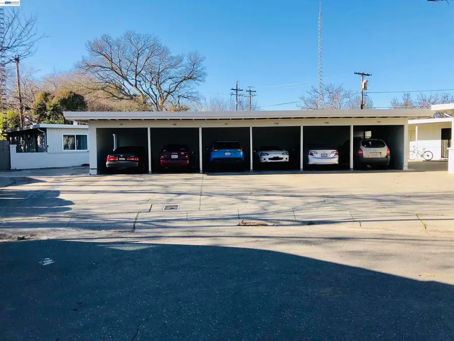 757 N St, Davis, CA 95616 - #3