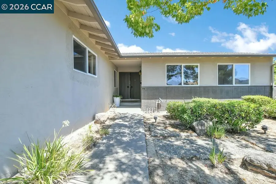 6 Windhaven Court, Pleasant Hill, CA 94523 - #3