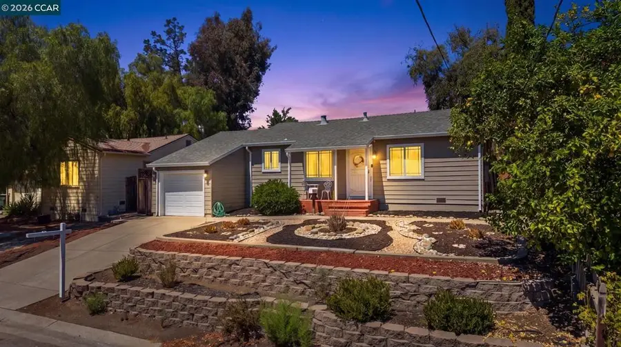 2437 Hemlock Avenue, Concord, CA 94520 - #2