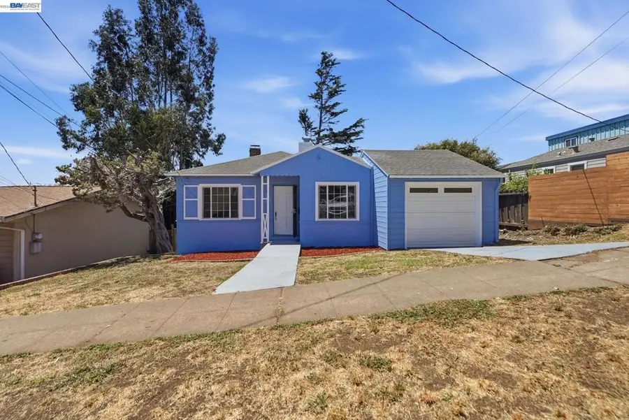 1333 Mariposa St, Richmond, CA 94804 - #2