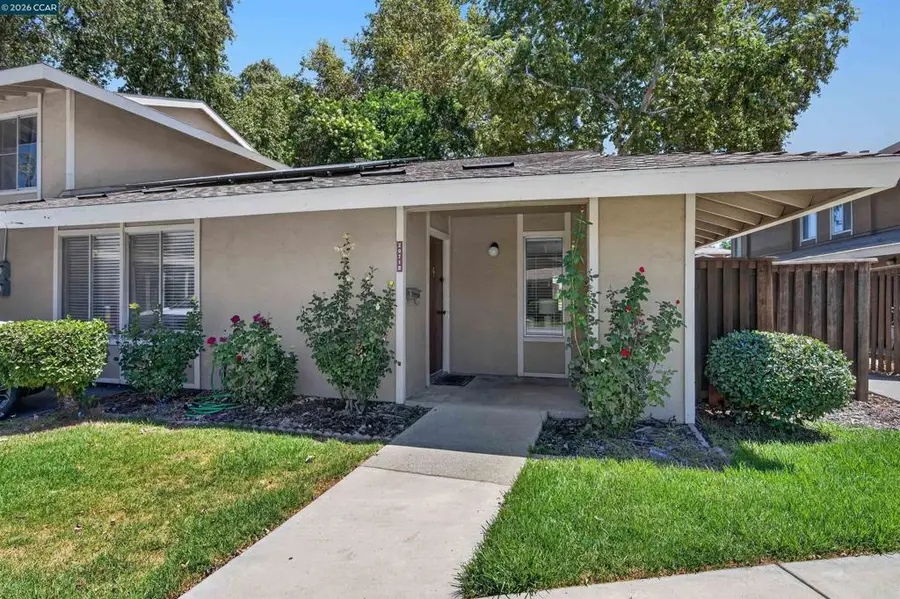 2071 Olivera Rd #D, Concord, CA 94520 - #2