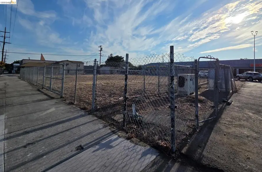 1601 A St, Antioch, CA 94509 - #2