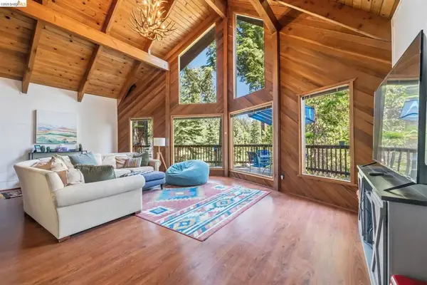 25242 Deborah Dr., Long Barn, CA 95335