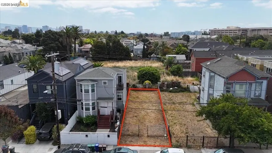 826 Pine St, Oakland, CA 94607 - #2