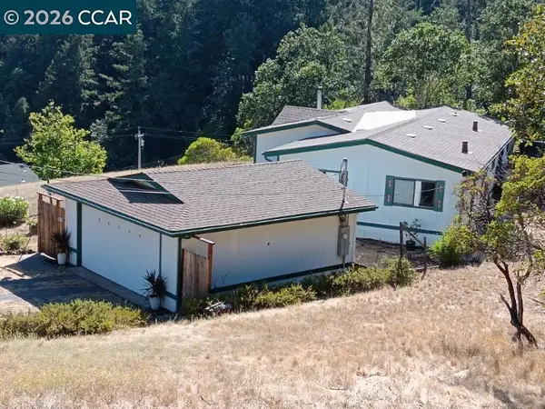 26540 Daphne Way, Willits, CA 95490