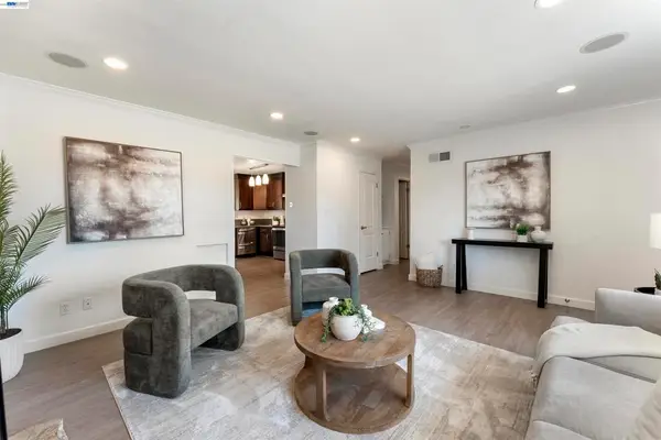 695 Debra Street, Livermore, CA 94550