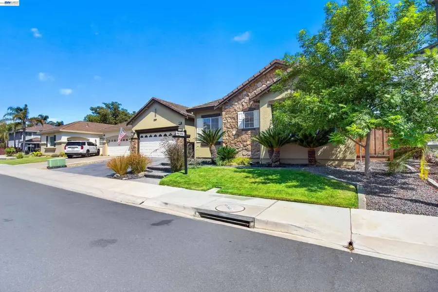 2243 Winchester Loop, Discovery Bay, CA 94505 - #2