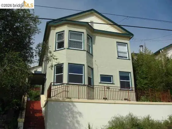 213 Nicholl Ave, Richmond, CA 94801