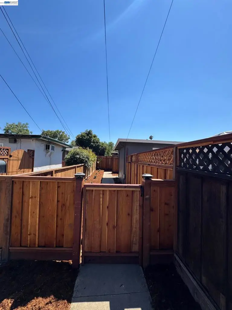 2243 Linden St, Livermore, CA 94551 - #3