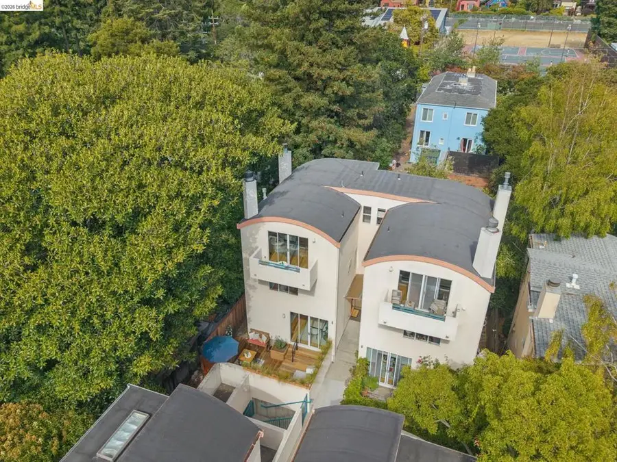 1305 Henry St #C, Berkeley, CA 94709 - #2
