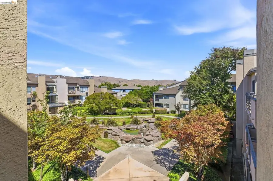 39206 Guardino Dr #302, Fremont, CA 94538 - #3