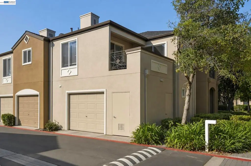 690 Applause Pl, San Jose, CA 95134 - #1