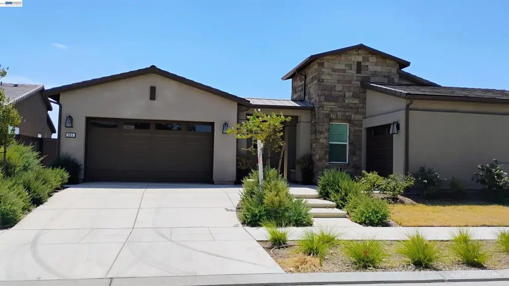 965 Beaver Pond Loop, Madera, CA 93636 - #1
