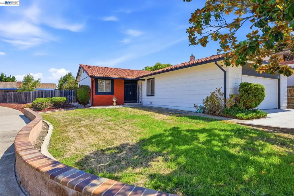2467 Hibiscus Dr, Hayward, CA 94545 - #1